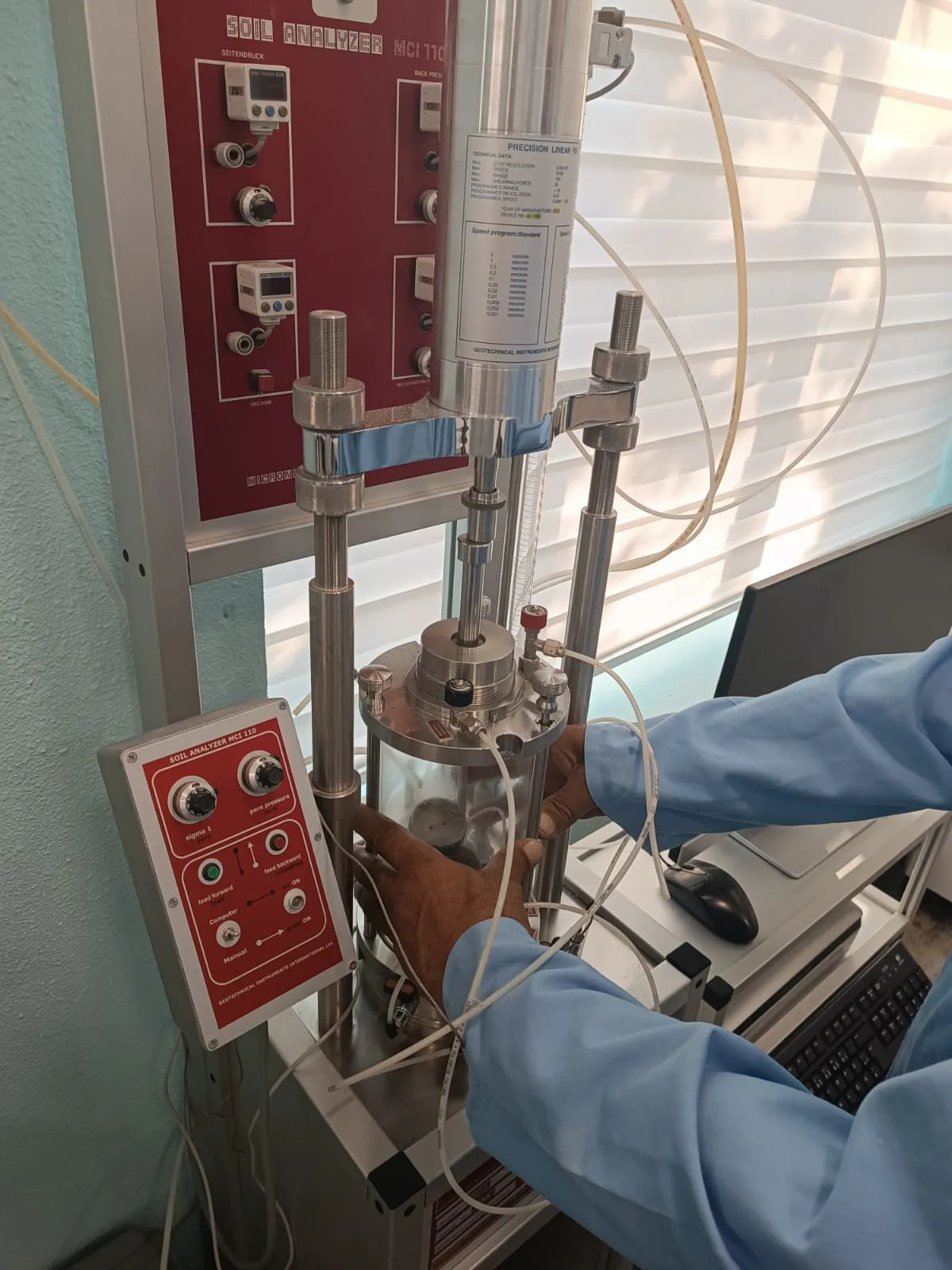 Laboratory research works - based on AzDTN-ASTM and BS Standards ...