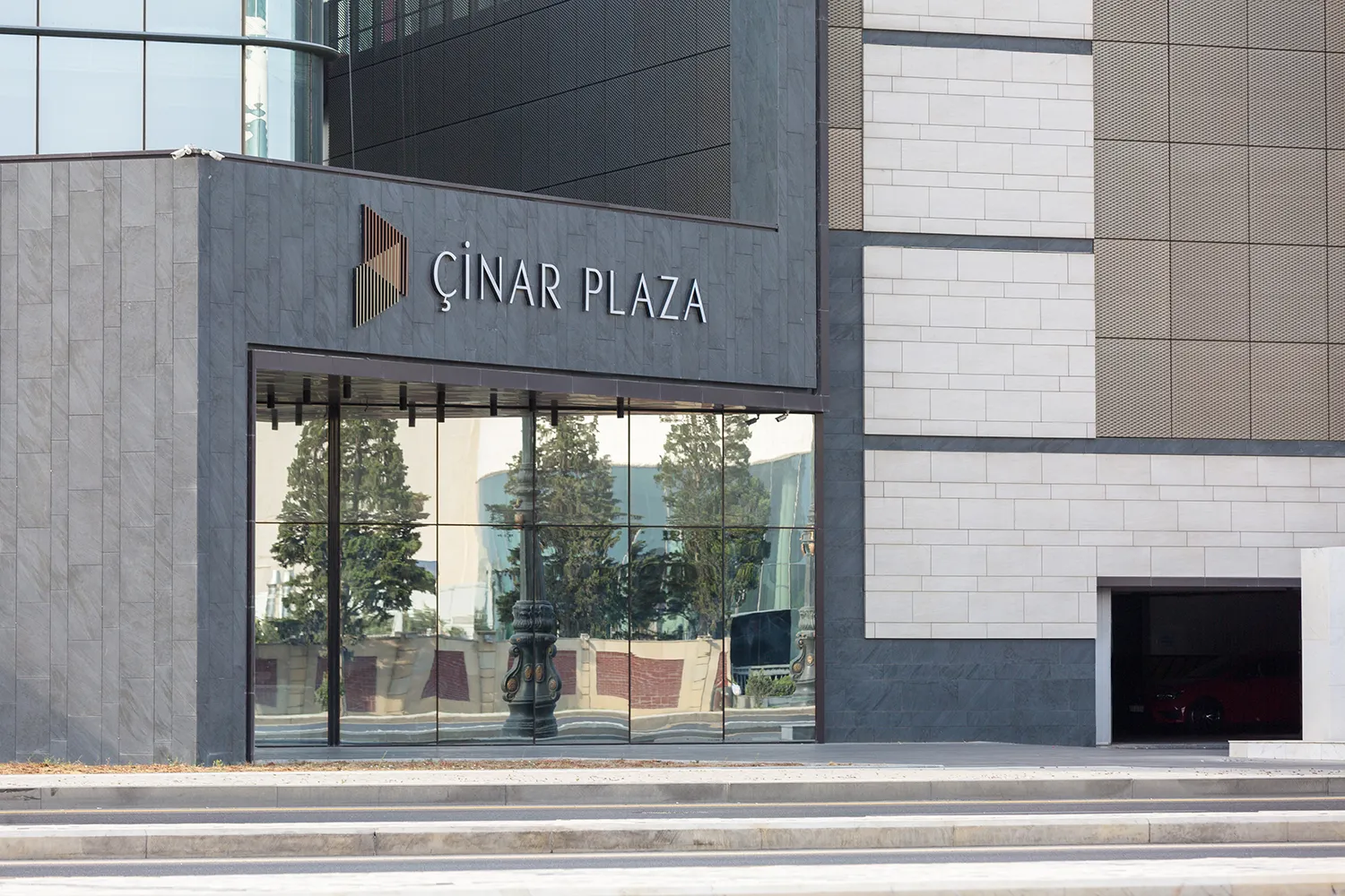 Çinar Plaza