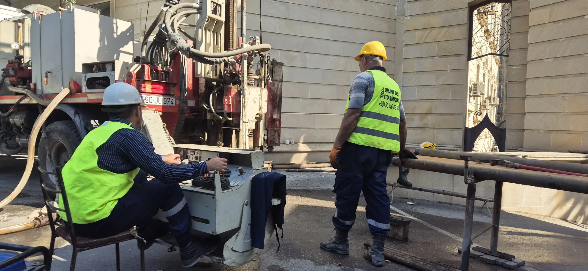 İçərişəhər metrosu sonrası dönmə kamerası və yeraltı dayanacaq
