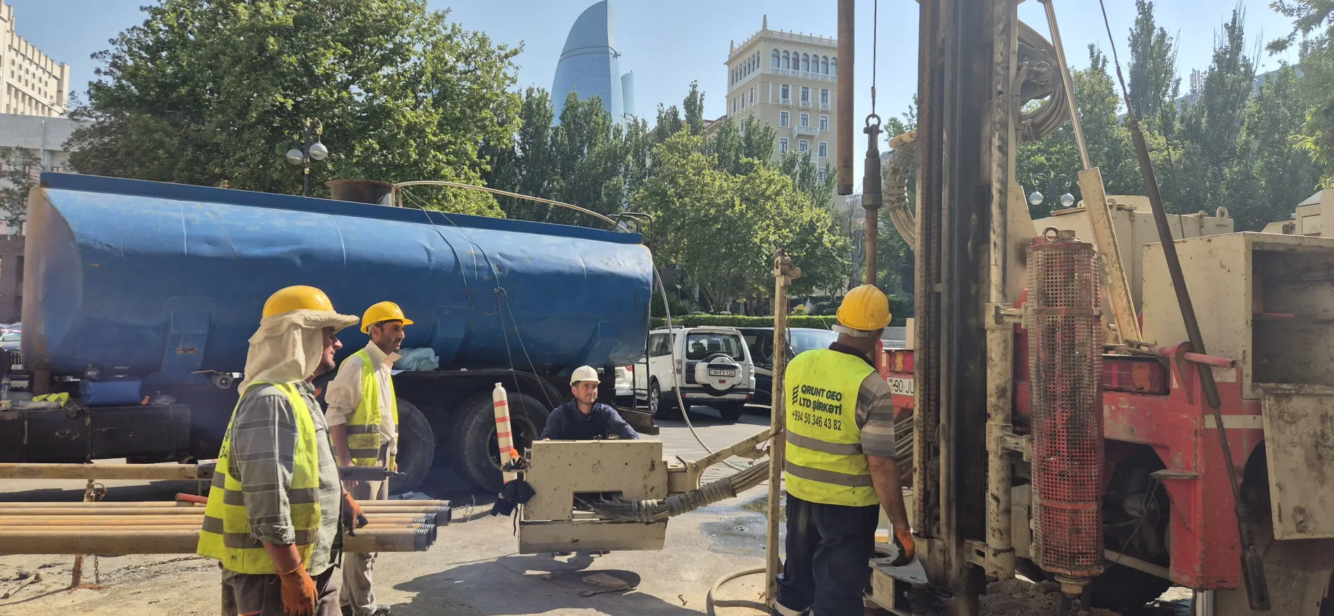 İçərişəhər metrosu sonrası dönmə kamerası və yeraltı dayanacaq