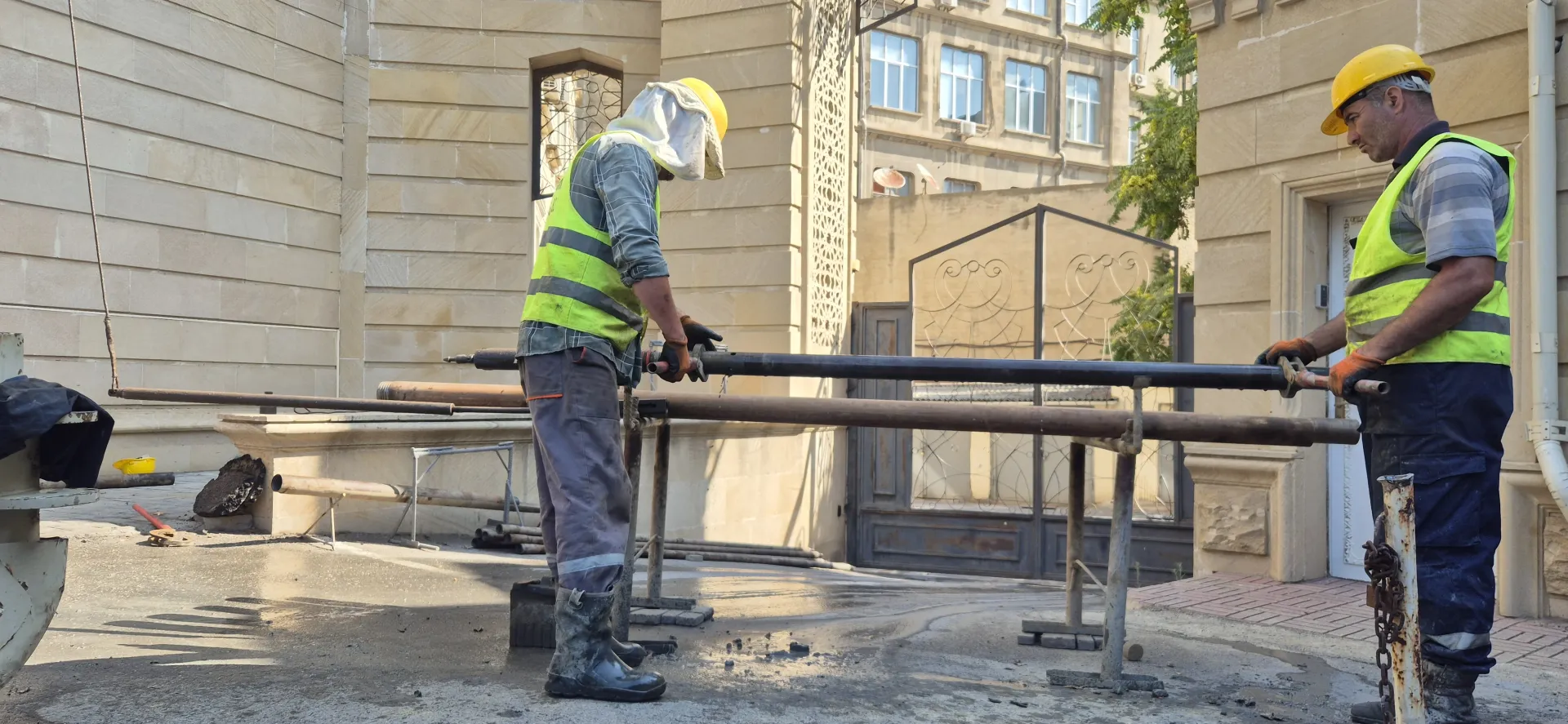 İçərişəhər metrosu sonrası dönmə kamerası və yeraltı dayanacaq