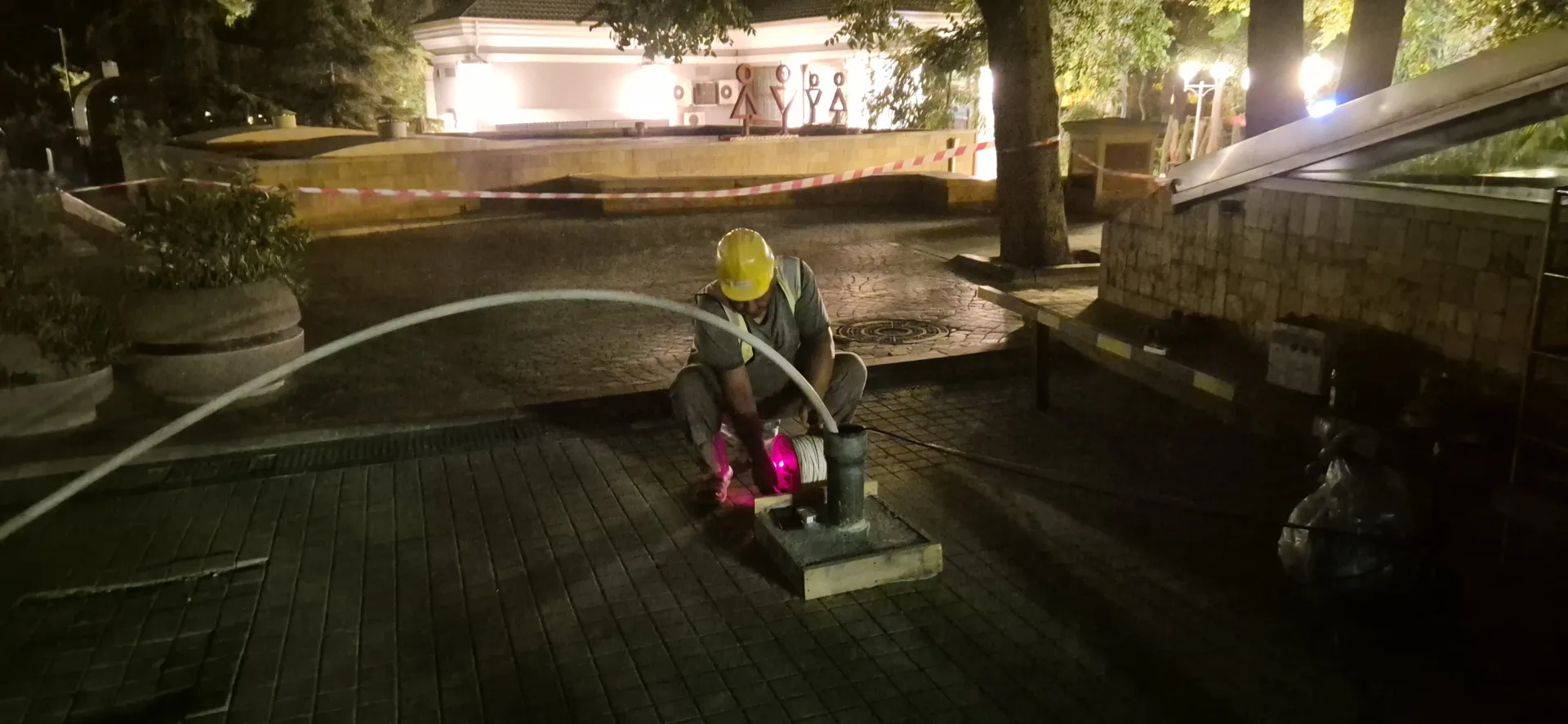 İçərişəhər metrosu sonrası dönmə kamerası və yeraltı dayanacaq