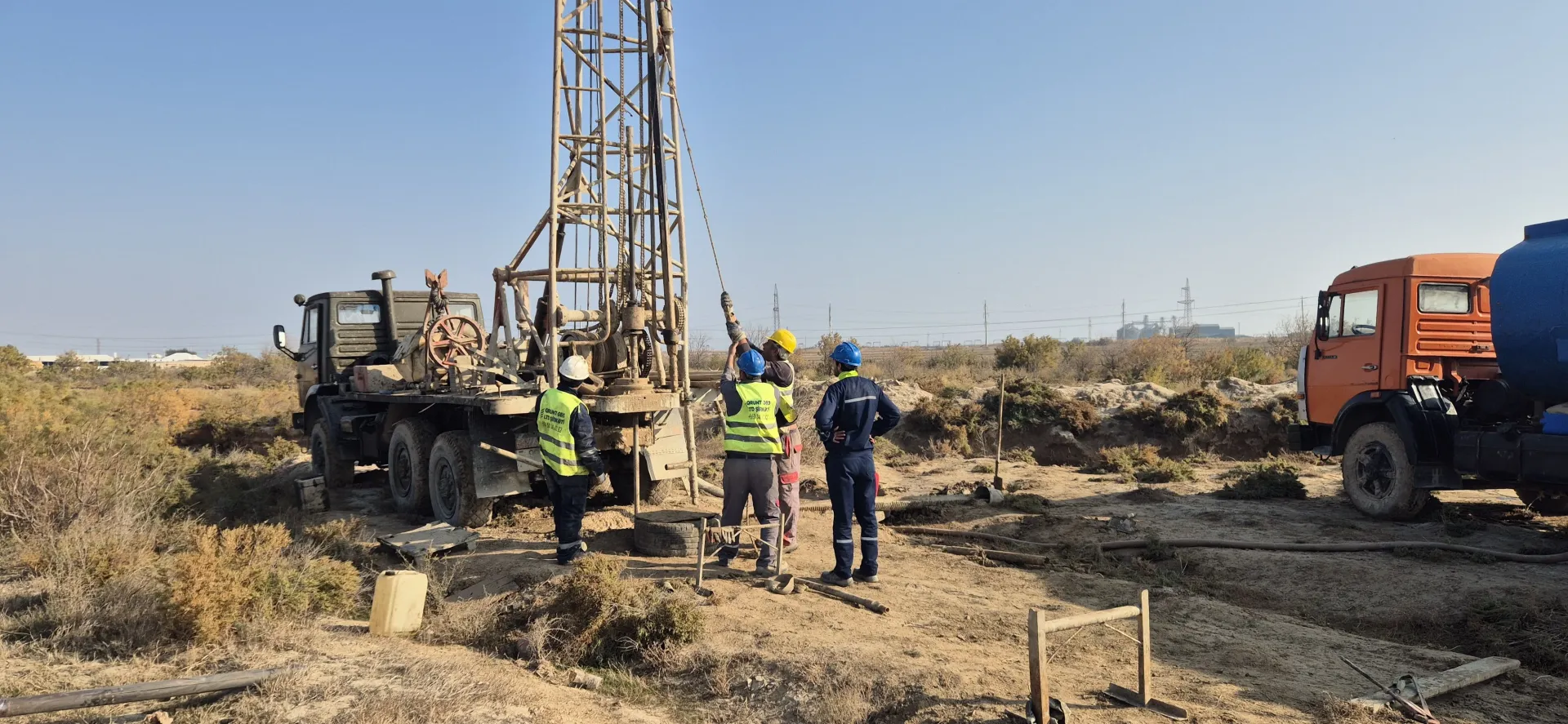 M-1 Bakı-Quba-Rusiya Federasiyası ilə Dövlət Sərhədi Ödənişli Avtomobil Yolu İlə M-3 Ələt-Astara-İran İslam Respublikası Dövlət Sərhədi Avtomobil Yolunu Birləşdirən Yeni Avtomobil Yolu Lot-1 ( KM: 0+000-30+000) layihələndirilməsi