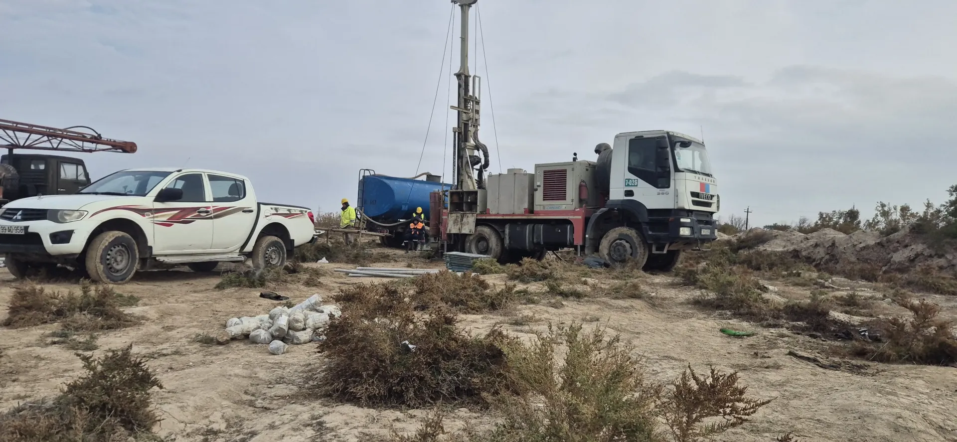 M-1 Bakı-Quba-Rusiya Federasiyası ilə Dövlət Sərhədi Ödənişli Avtomobil Yolu İlə M-3 Ələt-Astara-İran İslam Respublikası Dövlət Sərhədi Avtomobil Yolunu Birləşdirən Yeni Avtomobil Yolu Lot-1 ( KM: 0+000-30+000) layihələndirilməsi