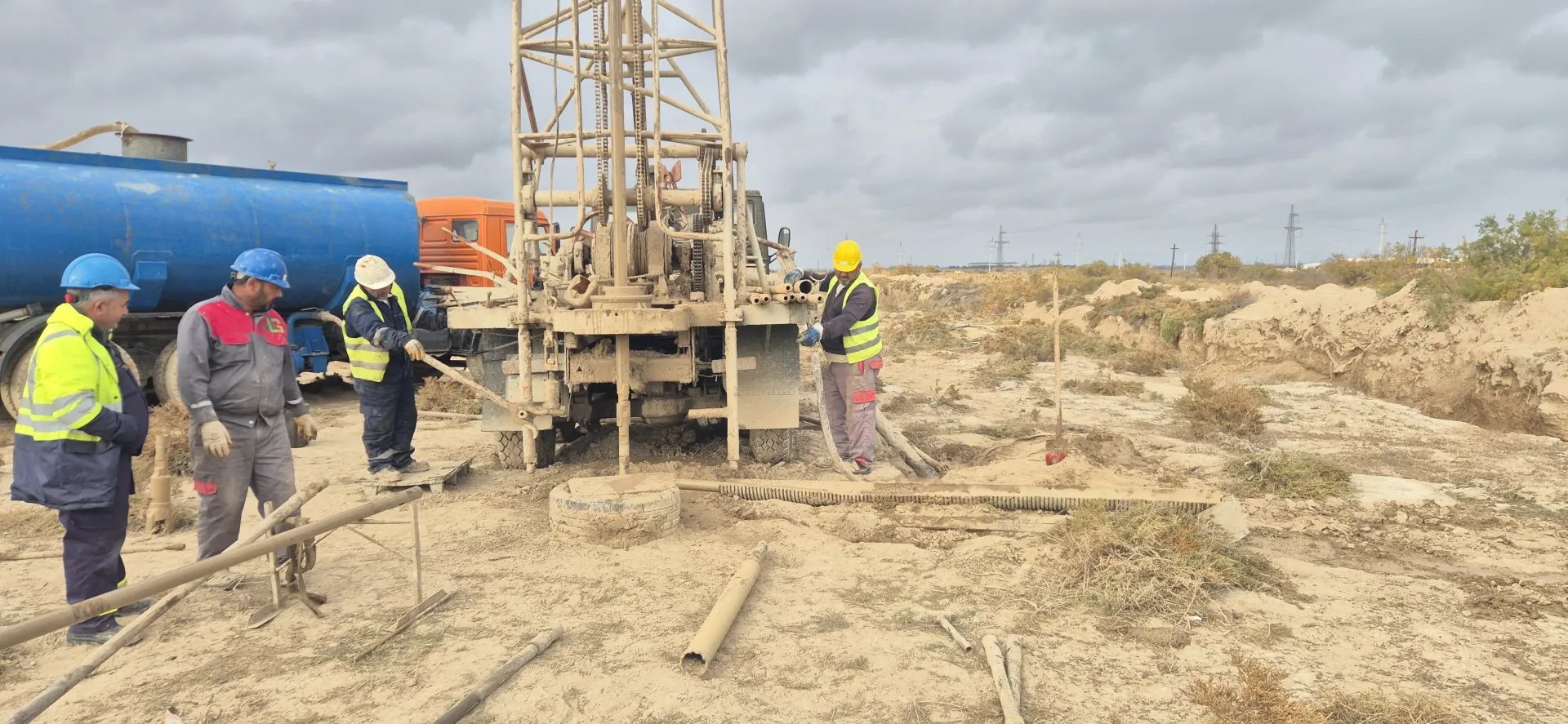 M-1 Bakı-Quba-Rusiya Federasiyası ilə Dövlət Sərhədi Ödənişli Avtomobil Yolu İlə M-3 Ələt-Astara-İran İslam Respublikası Dövlət Sərhədi Avtomobil Yolunu Birləşdirən Yeni Avtomobil Yolu Lot-1 ( KM: 0+000-30+000) layihələndirilməsi