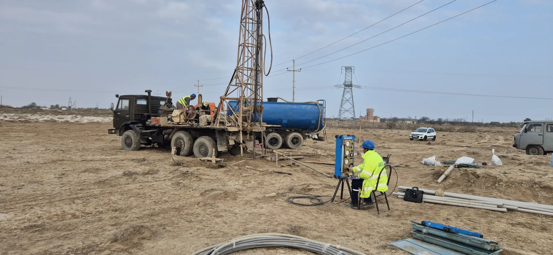 M-1 Bakı-Quba-Rusiya Federasiyası ilə Dövlət Sərhədi Ödənişli Avtomobil Yolu İlə M-3 Ələt-Astara-İran İslam Respublikası Dövlət Sərhədi Avtomobil Yolunu Birləşdirən Yeni Avtomobil Yolu Lot-1 ( KM: 0+000-30+000) layihələndirilməsi