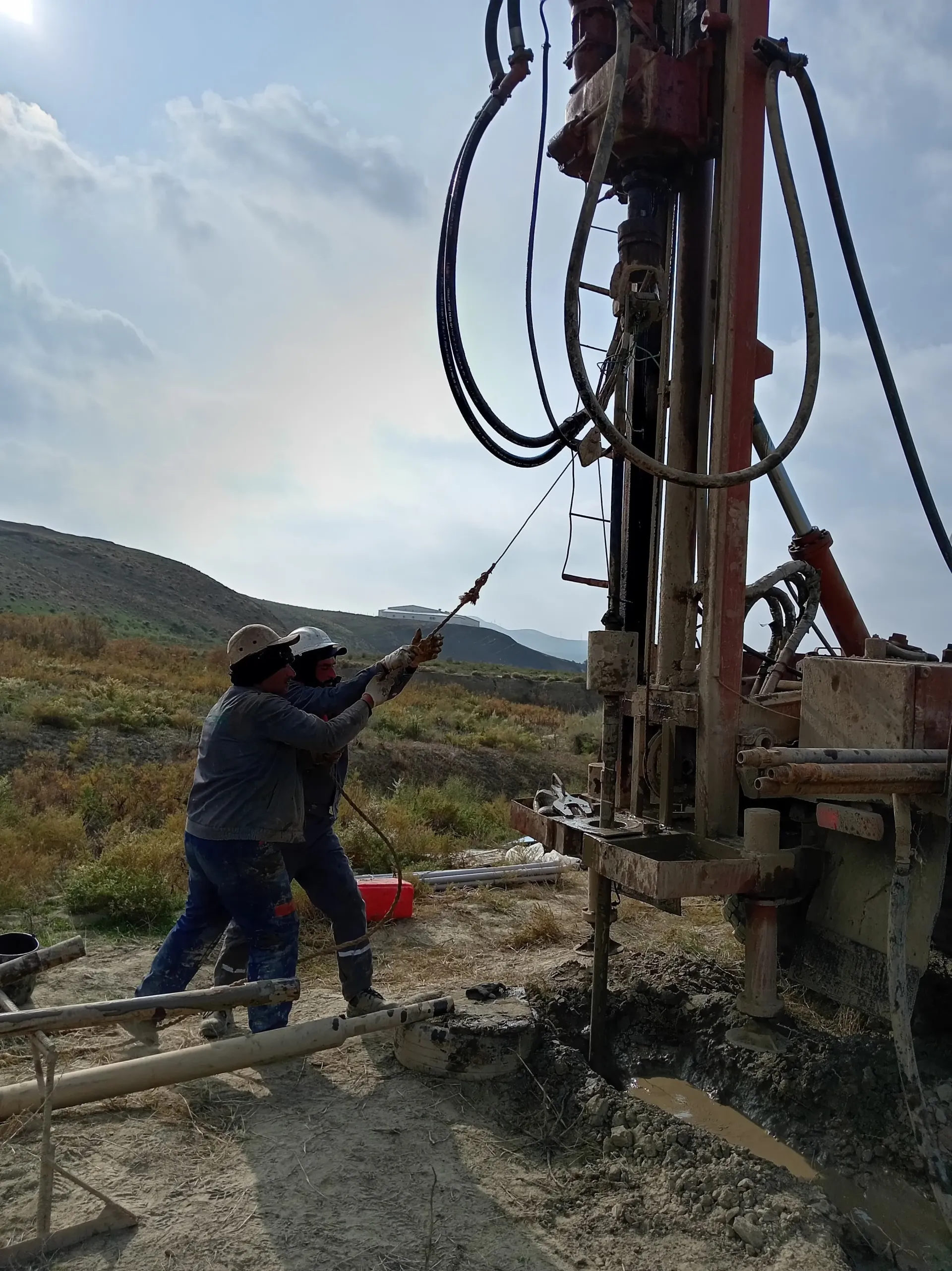 M-1 Bakı-Quba-Rusiya Federasiyası ilə Dövlət Sərhədi Ödənişli Avtomobil Yolu İlə M-3 Ələt-Astara-İran İslam Respublikası Dövlət Sərhədi Avtomobil Yolunu Birləşdirən Yeni Avtomobil Yolu Lot-1 ( KM: 0+000-30+000) layihələndirilməsi